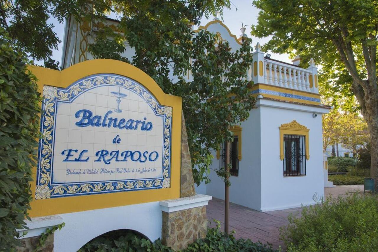 Hotel Balneario El Raposo Puebla de Sancho Pérez Exteriör bild