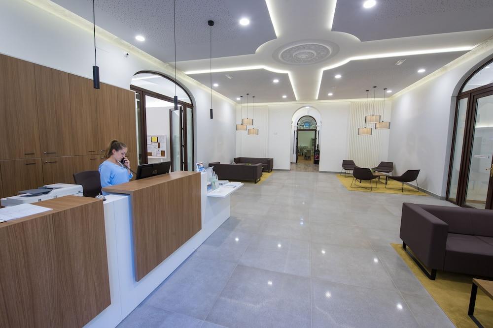 Hotel Balneario El Raposo Puebla de Sancho Pérez Exteriör bild
