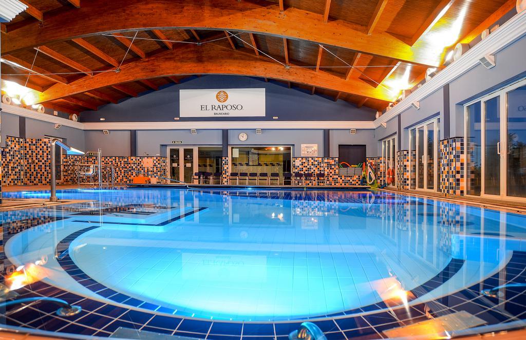 Hotel Balneario El Raposo Puebla de Sancho Pérez Exteriör bild