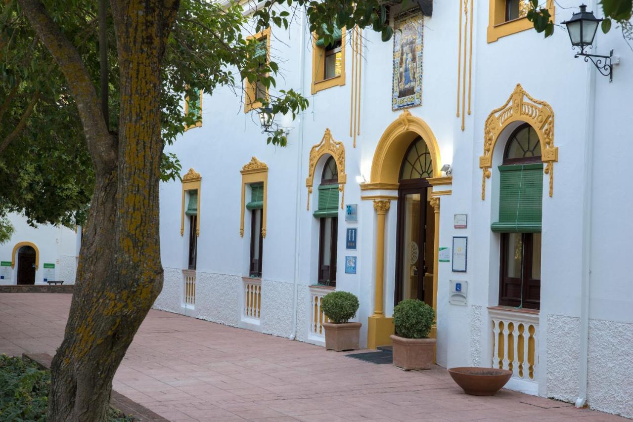 Hotel Balneario El Raposo Puebla de Sancho Pérez Exteriör bild