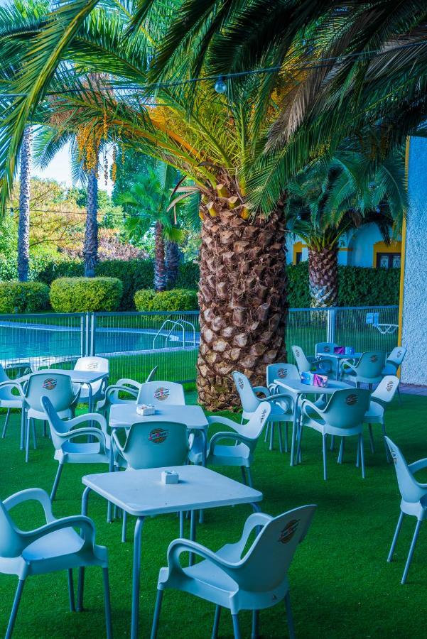 Hotel Balneario El Raposo Puebla de Sancho Pérez Exteriör bild